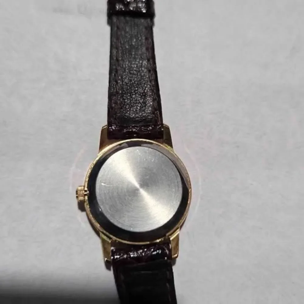 Vintage Ladies Wood Co. Coop Watch. works with new battery